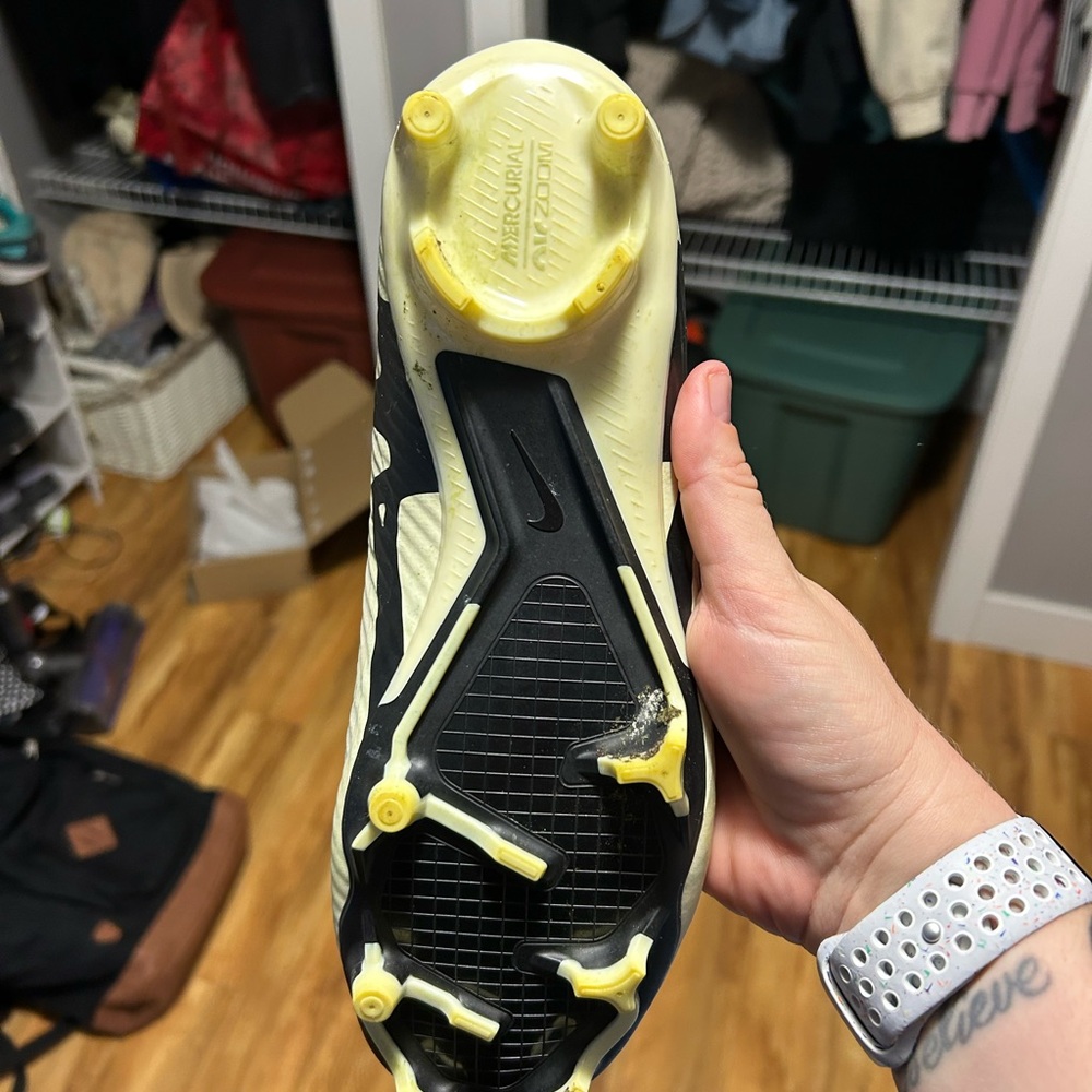 Women’s Nike soccer cleats
